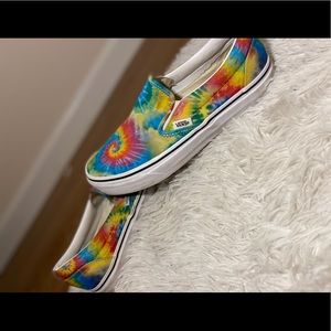 Rainbow Tie Dye Vans ❤️